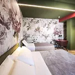 Vicolo Malavolta 7 And 4* 佩达索