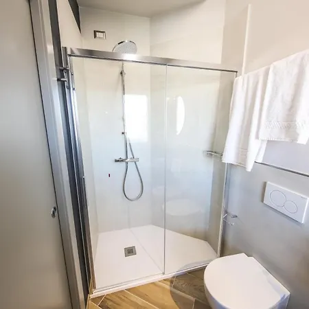 Vicolo Malavolta 7 And ベッド・アンド・ブレックファスト ペダーゾ