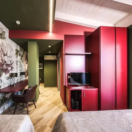 Vicolo Malavolta 7 And ベッド・アンド・ブレックファスト ペダーゾ