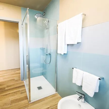 Vicolo Malavolta 7 And 4* ペダーゾ