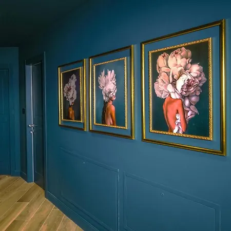 Vicolo Malavolta 7 And ペダーゾ