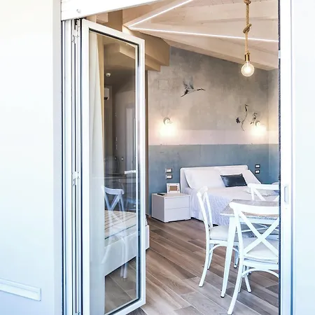 Vicolo Malavolta 7 And ペダーゾ