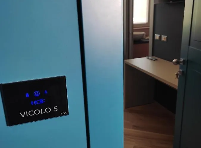 Bed and breakfast Vicolo Malavolta 7 And